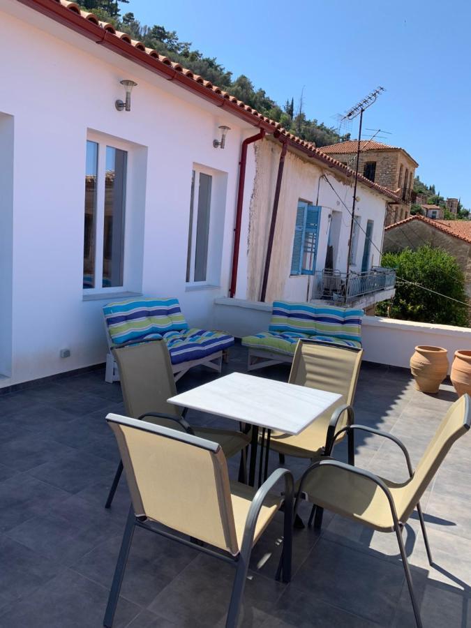 Villa Casa Laryssiou Gythio Esterno foto